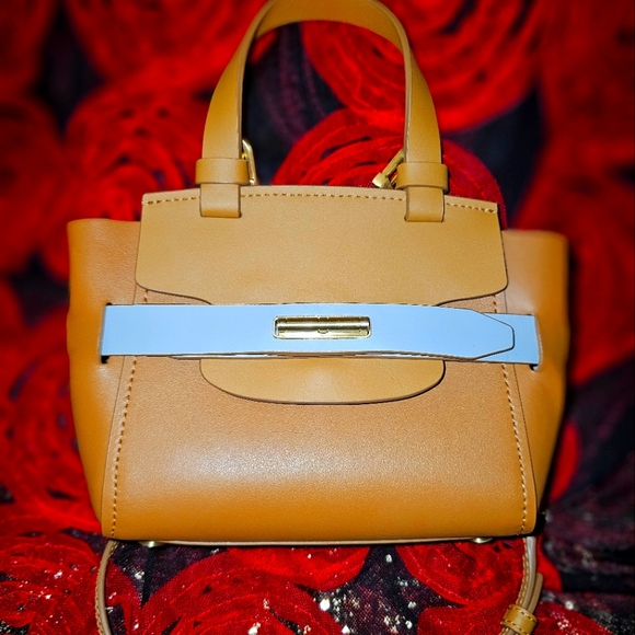 Zac Posen Brigette belted crossbody bag. - Picture 1 of 9